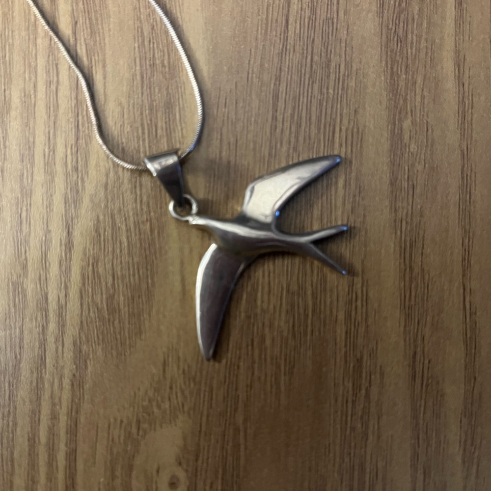 NEW Sterling Silver Bird Seagull Swallow & Chain 18” Pendant